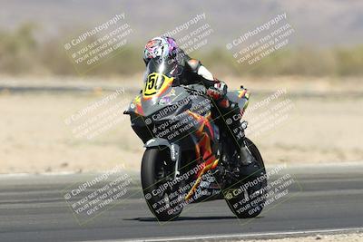 media/Apr-20-2025-CVMA (Sun) [[39090e8767]]/Race 11-500-350 Supersport (Holeshot)/
